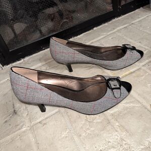 Report Women’s Plaid Peep Toe Heel Pump Shoe Size 9.5 EUC